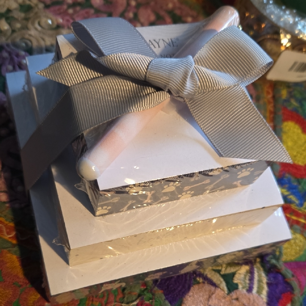 Dog Lovers' Gift!